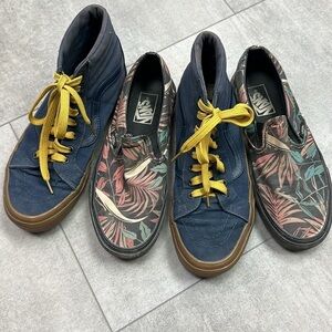 🔹VANS🔹 BUNDLE.. size 8 1/2 and 7 1/2 I can separate if you’d like